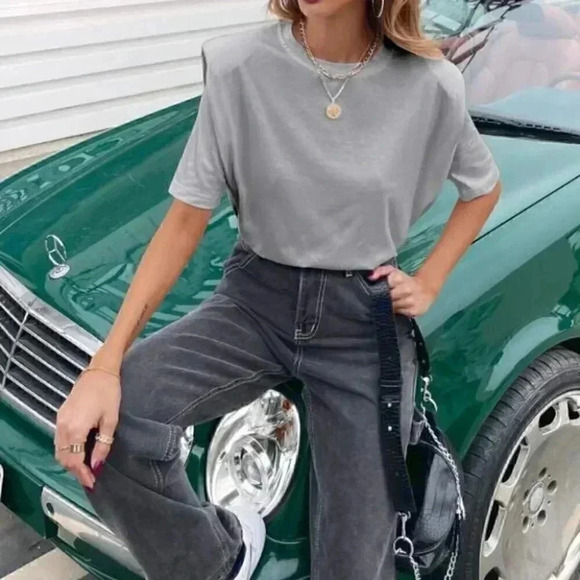 GRAY CASUAL TEE - Picture 1 of 5